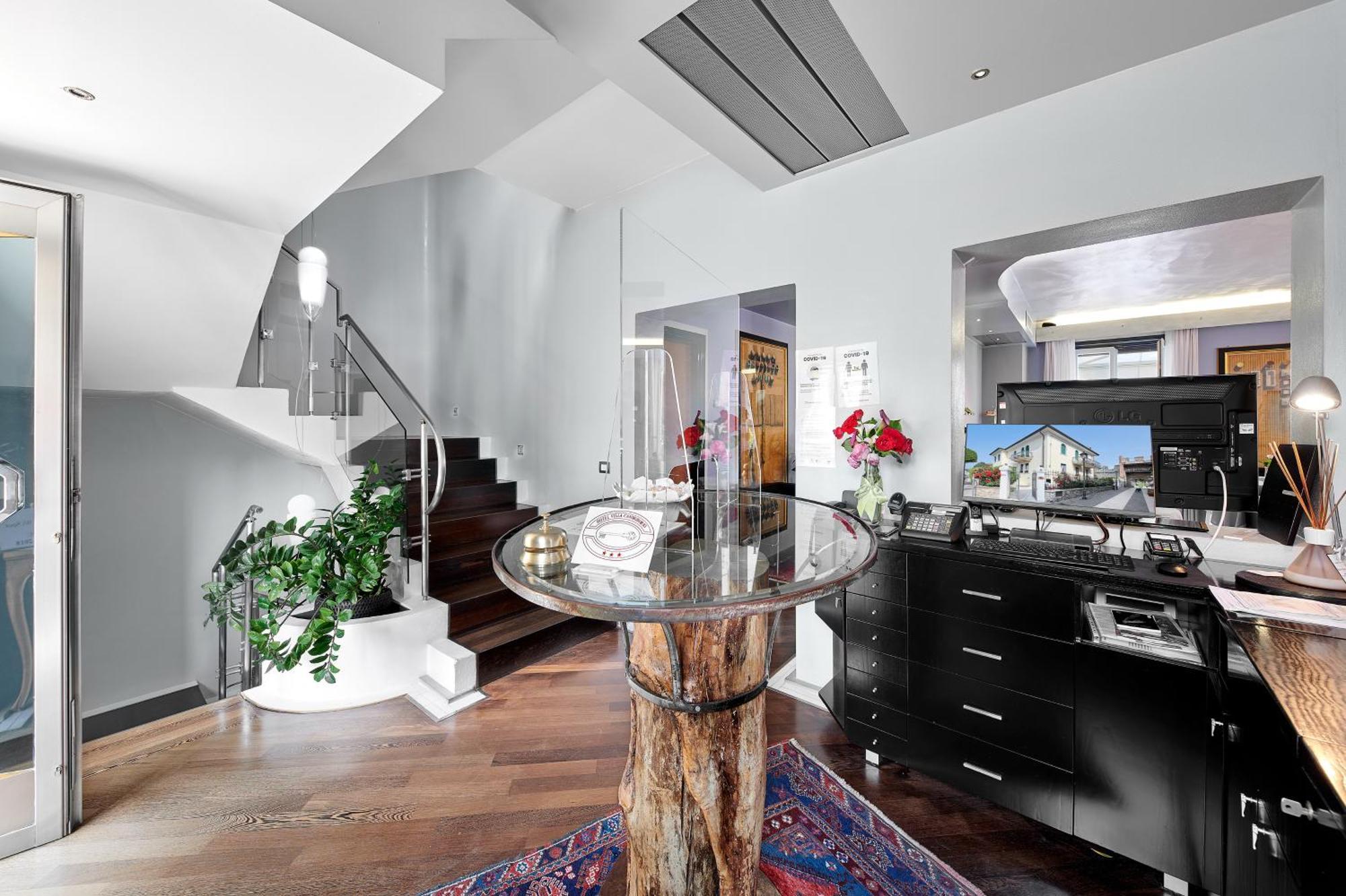 Hotel Villa Cansignorio Лацизе Екстериор снимка
